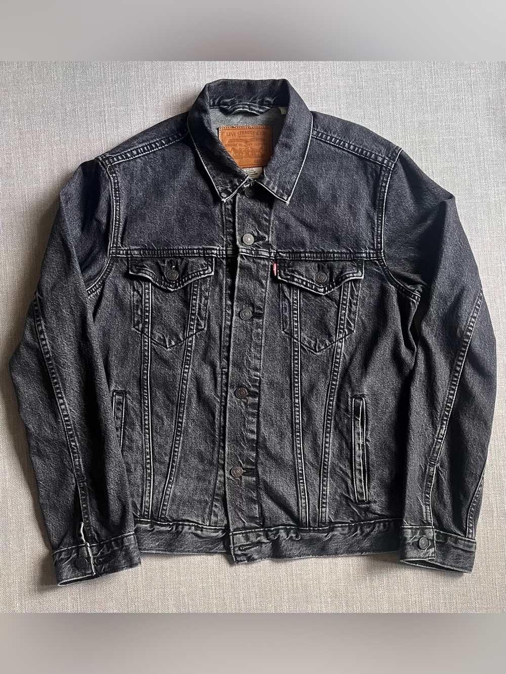 Levi's Washed Black Classic Trucker Denim Jean Jacket - Type III
